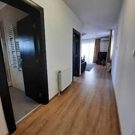 Divizija Lux
