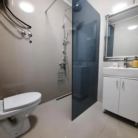 Divizija Lux *