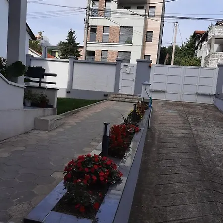 Divizija Lux